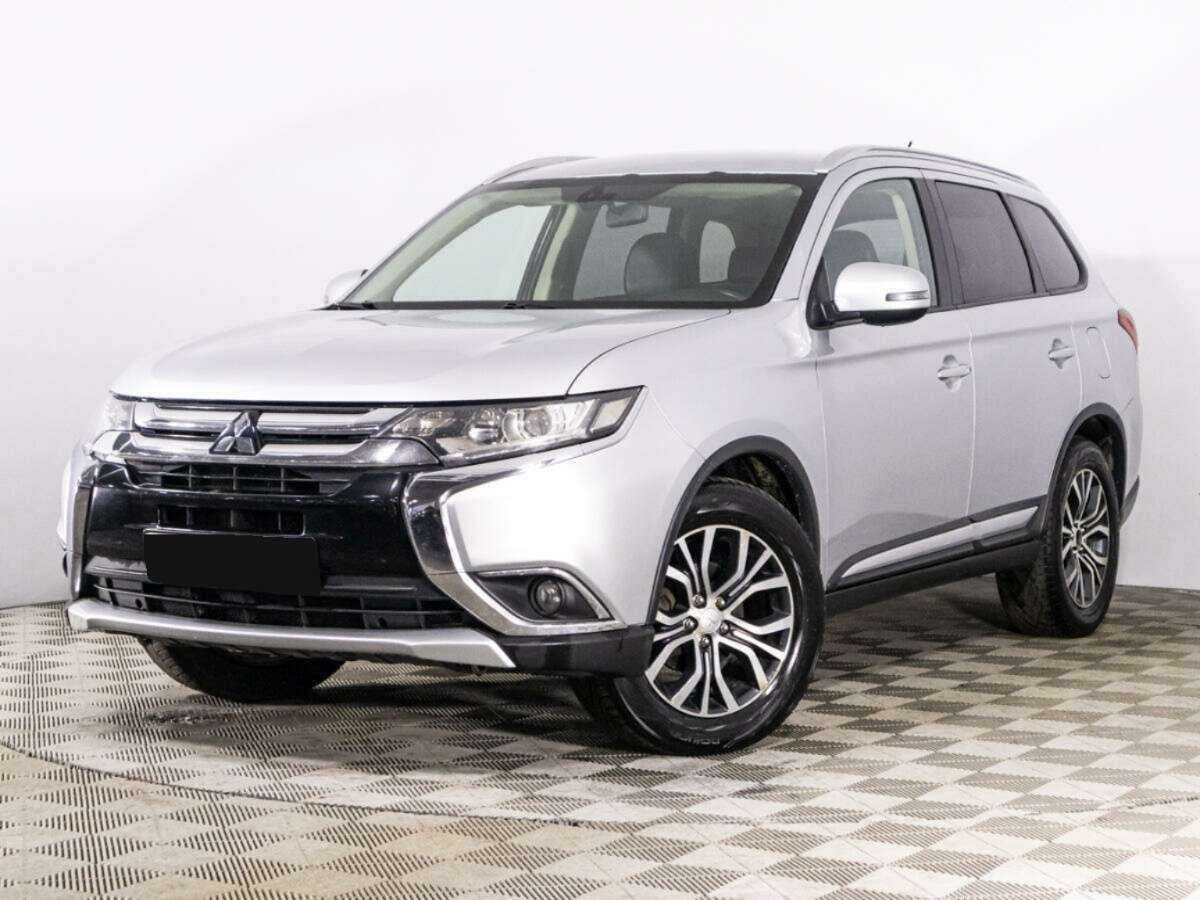 Купить Mitsubishi Outlander с пробегом. Посмотреть фото