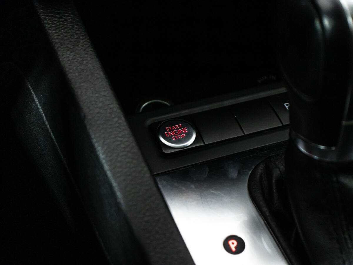 Купить Volkswagen Jetta с пробегом. Фото: #14