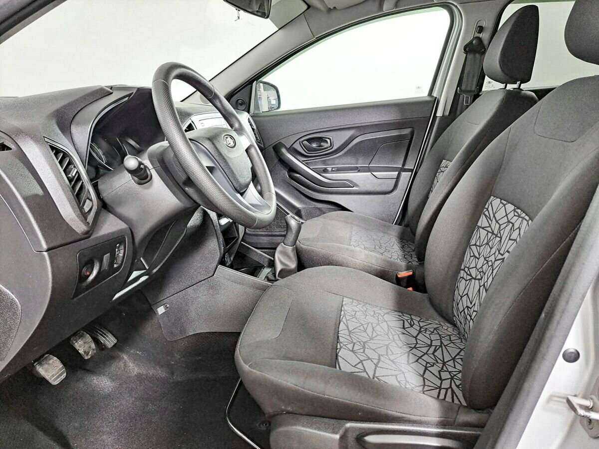 Купить Lada (ВАЗ) XRAY с пробегом. Фото: #13