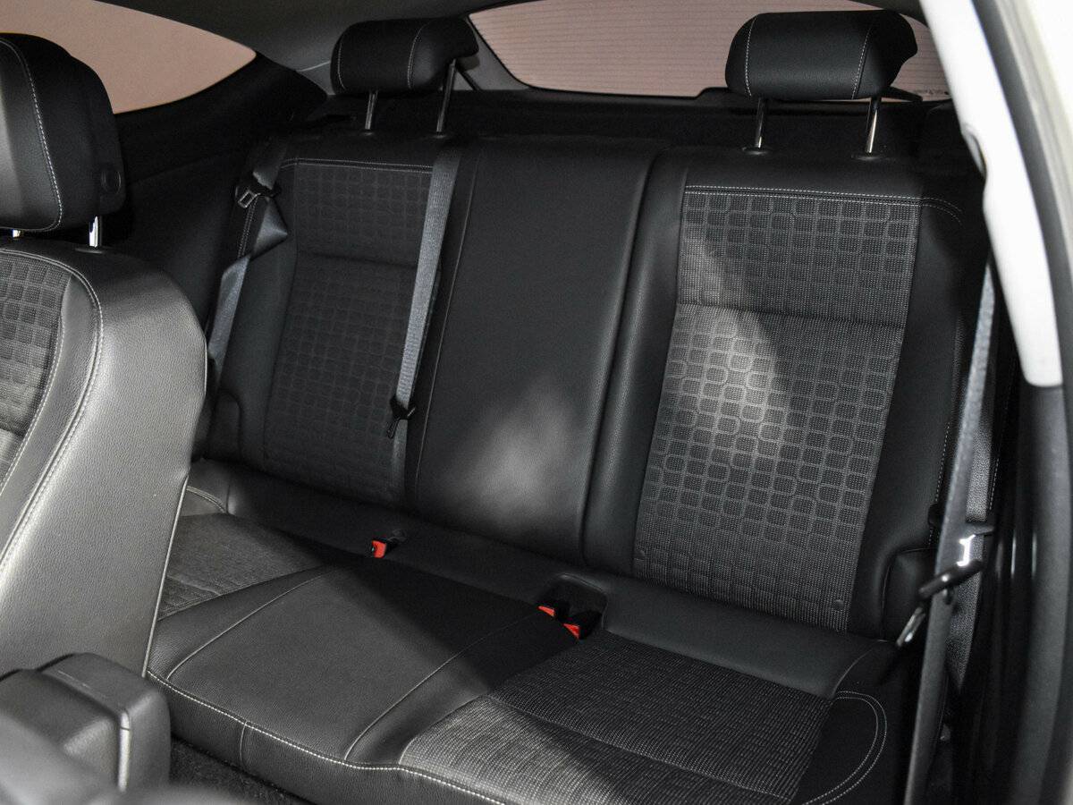 Купить Opel Astra с пробегом. Фото: #10