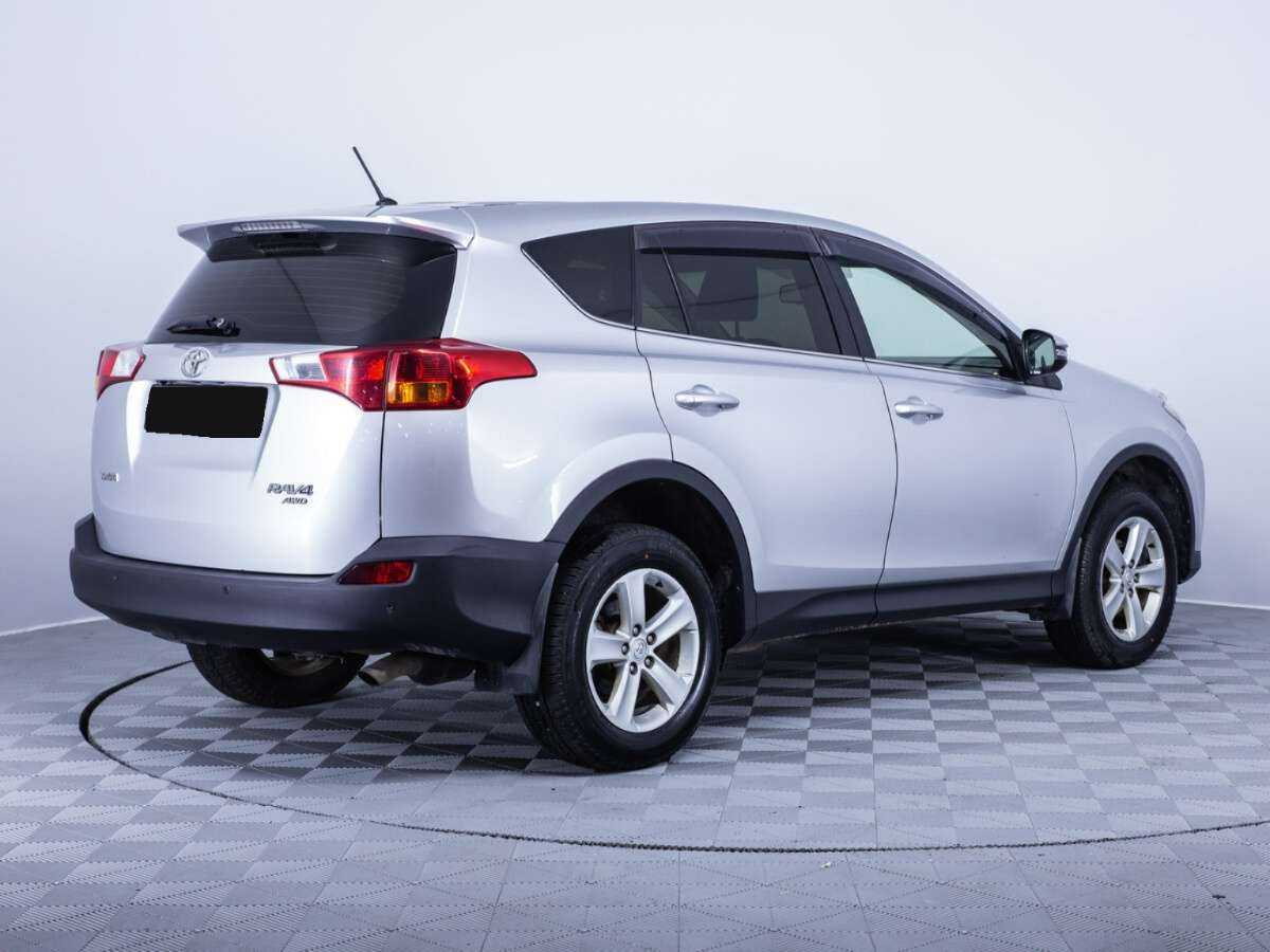 Купить Toyota RAV4 с пробегом. Фото: #4