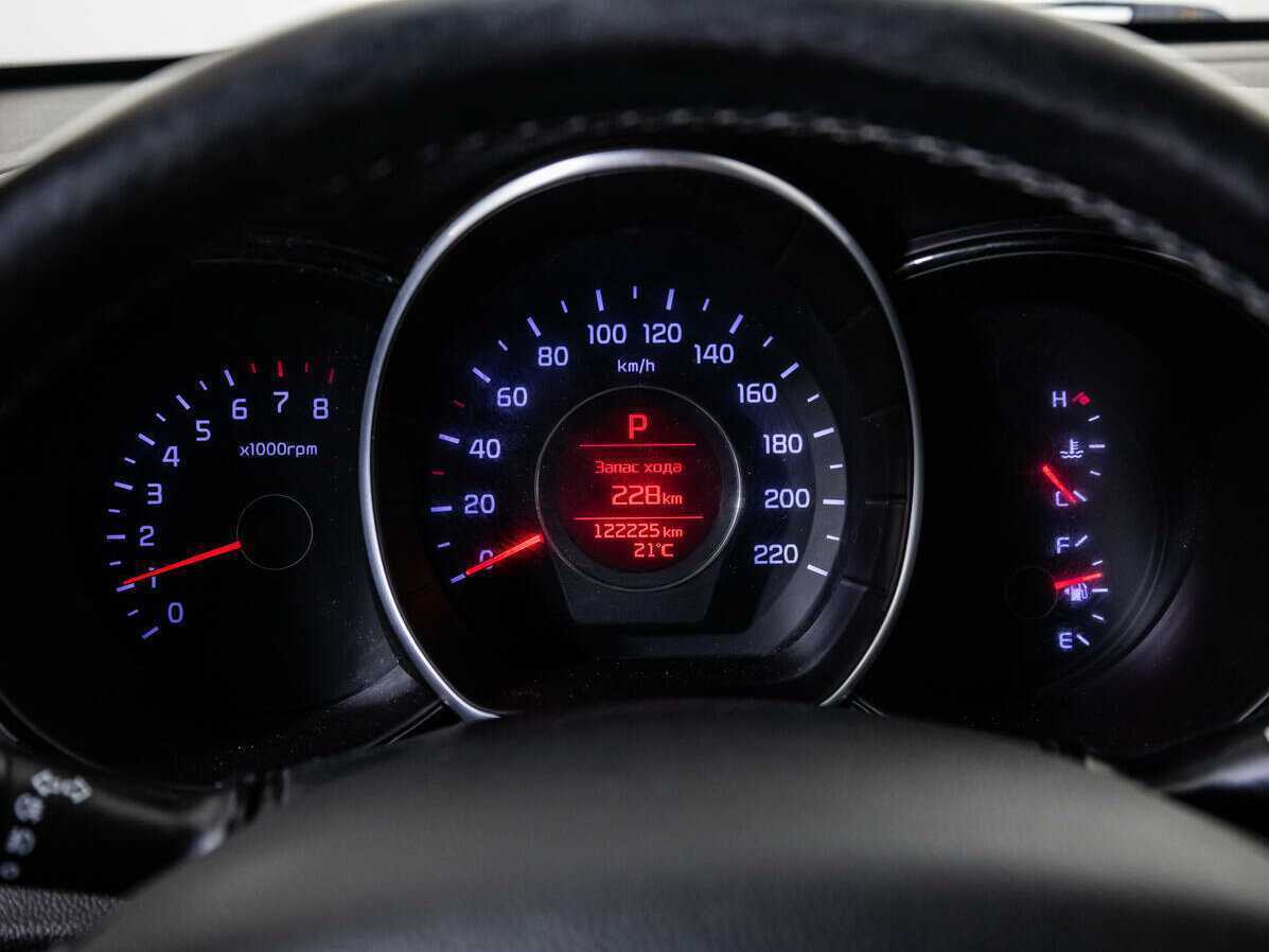 Купить Kia Rio с пробегом. Фото: #11