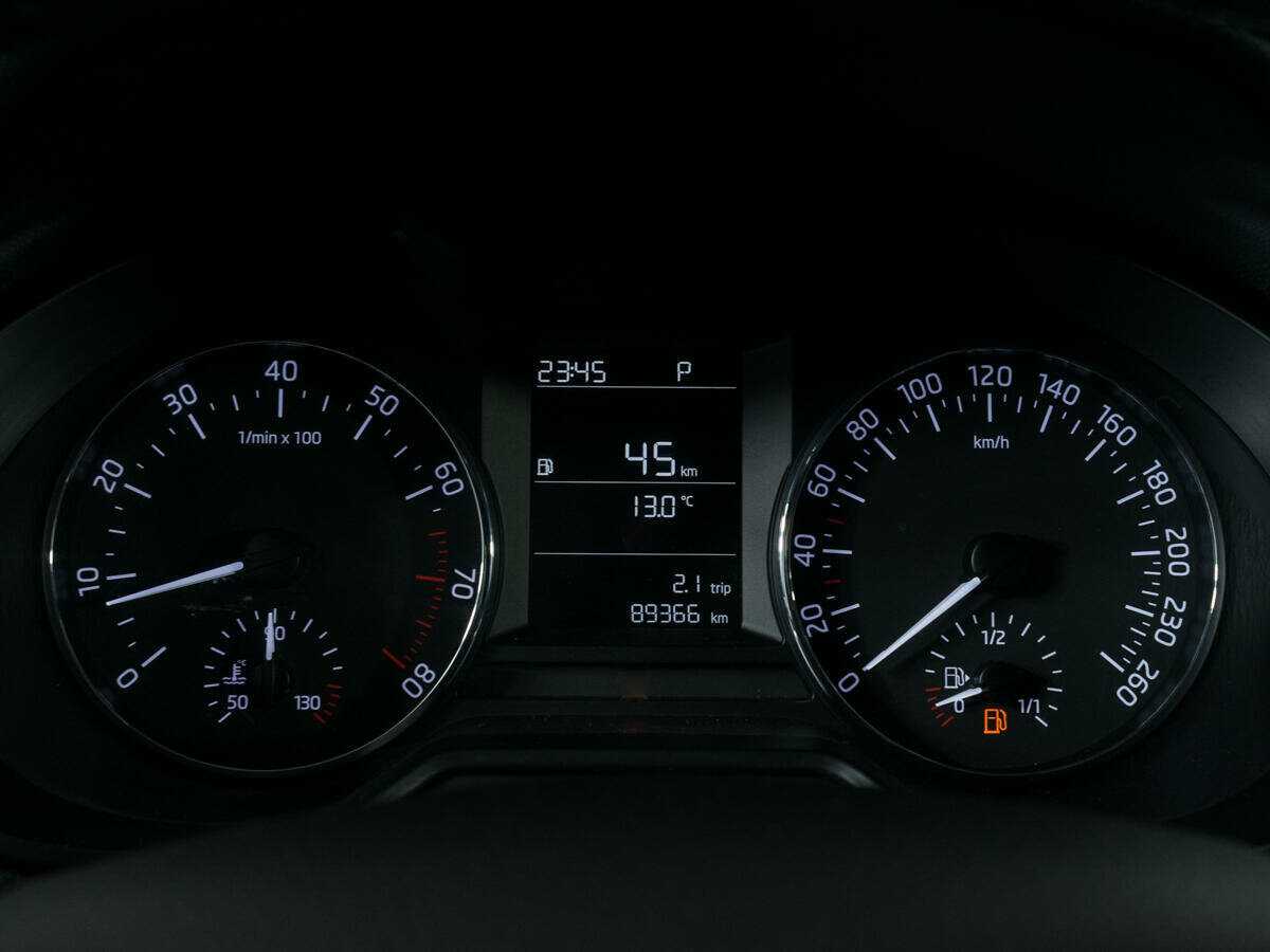 Купить Skoda Octavia с пробегом. Фото: #9