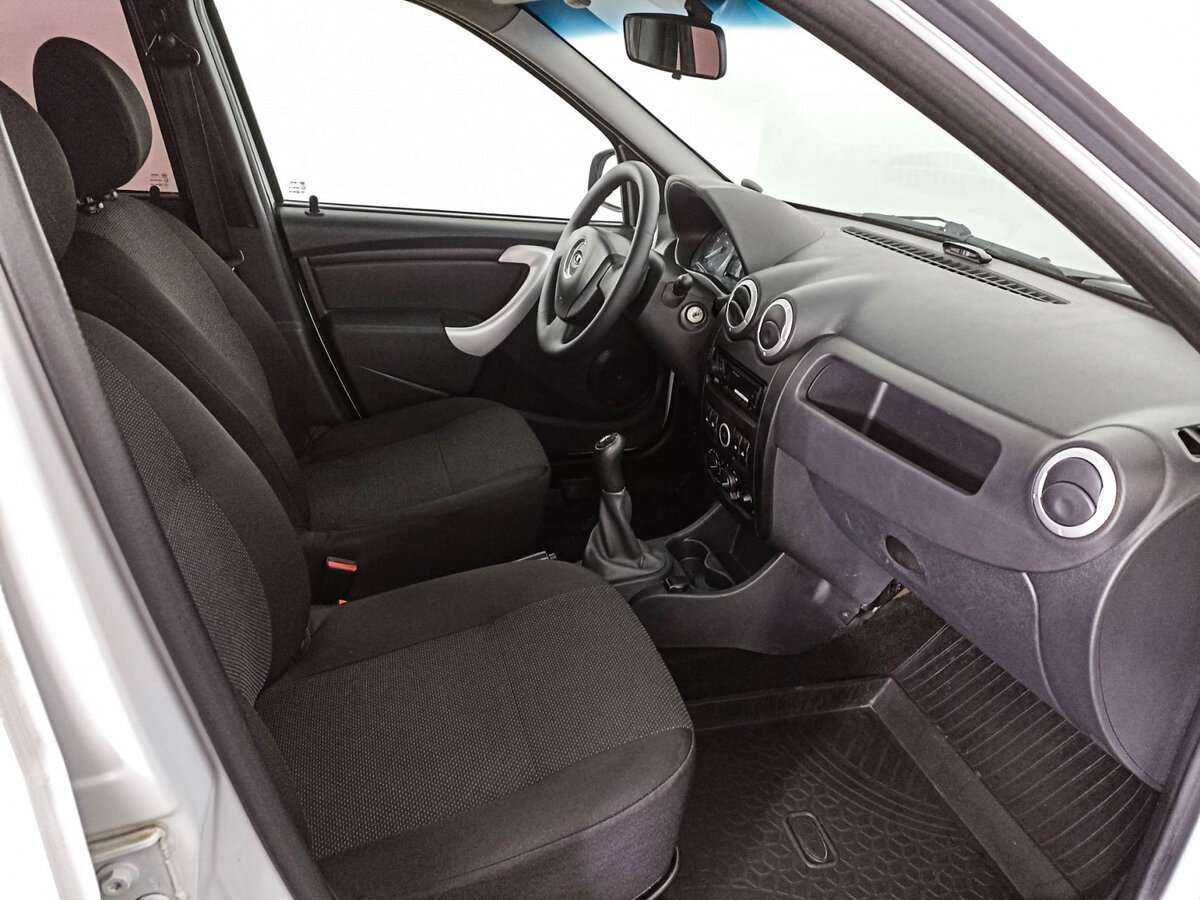 Купить Lada (ВАЗ) Largus с пробегом. Фото: #10