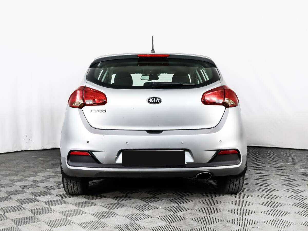 Купить Kia Ceed с пробегом. Фото: #5