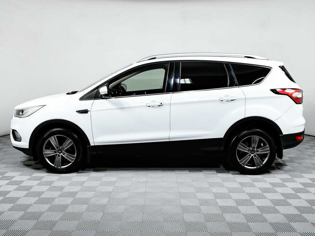 Купить Ford Kuga с пробегом. Фото: #7