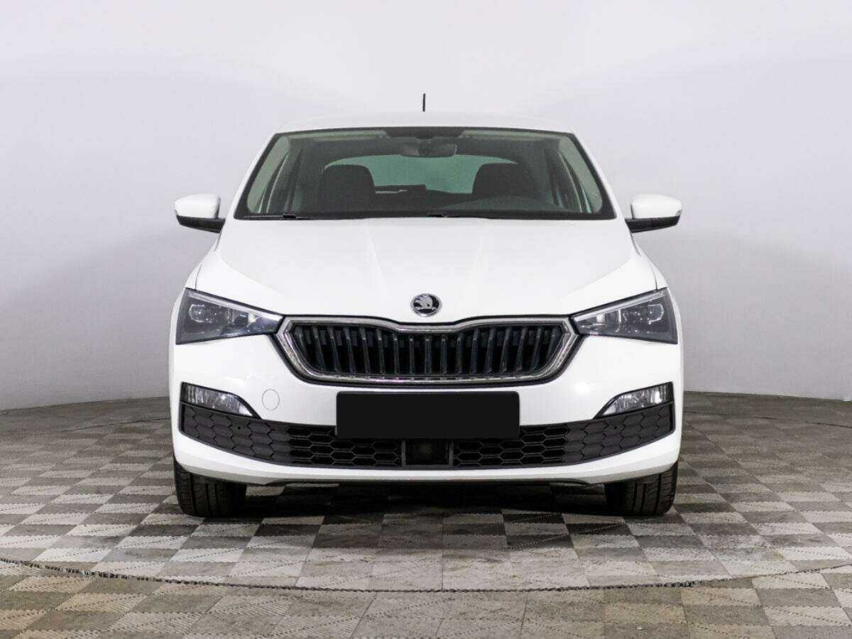 Купить Skoda Rapid с пробегом. Фото: #1