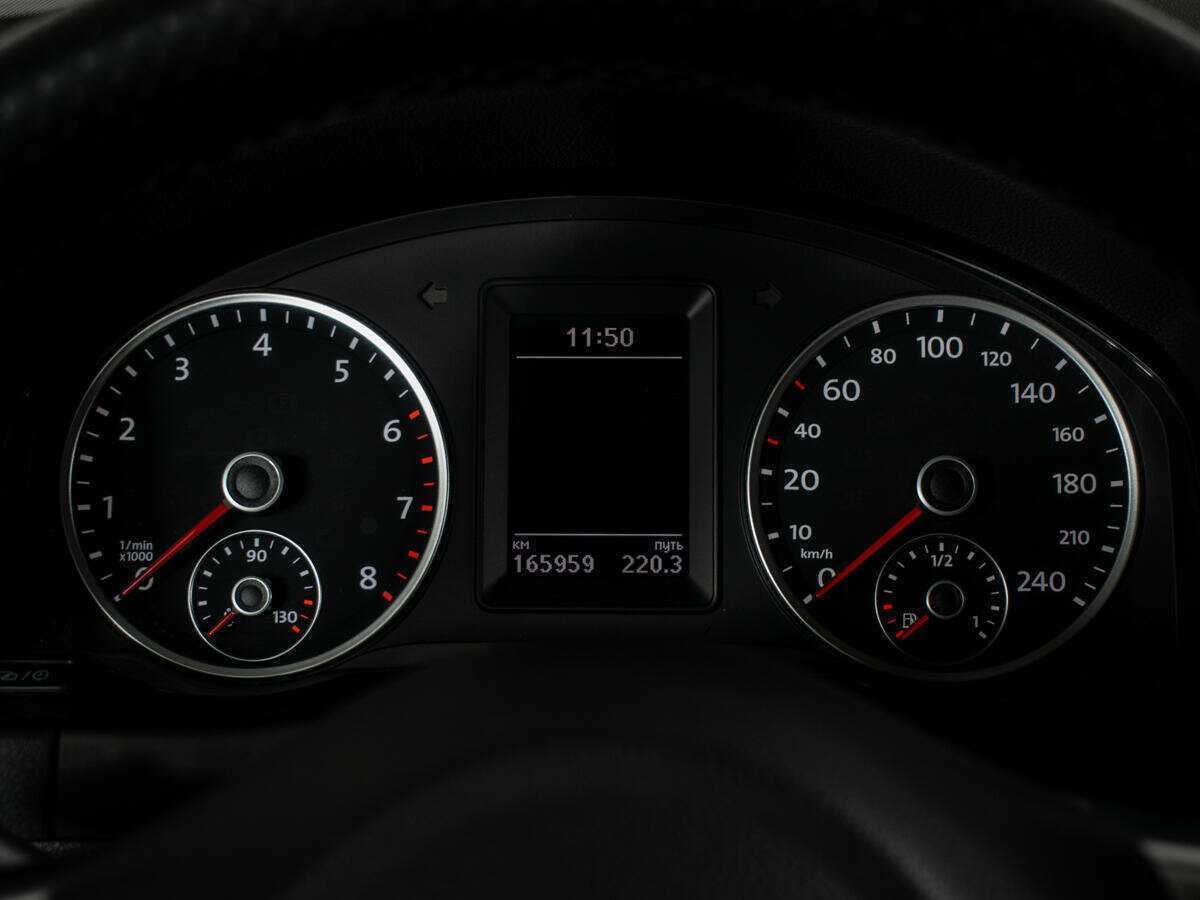 Купить Volkswagen Tiguan с пробегом. Фото: #9