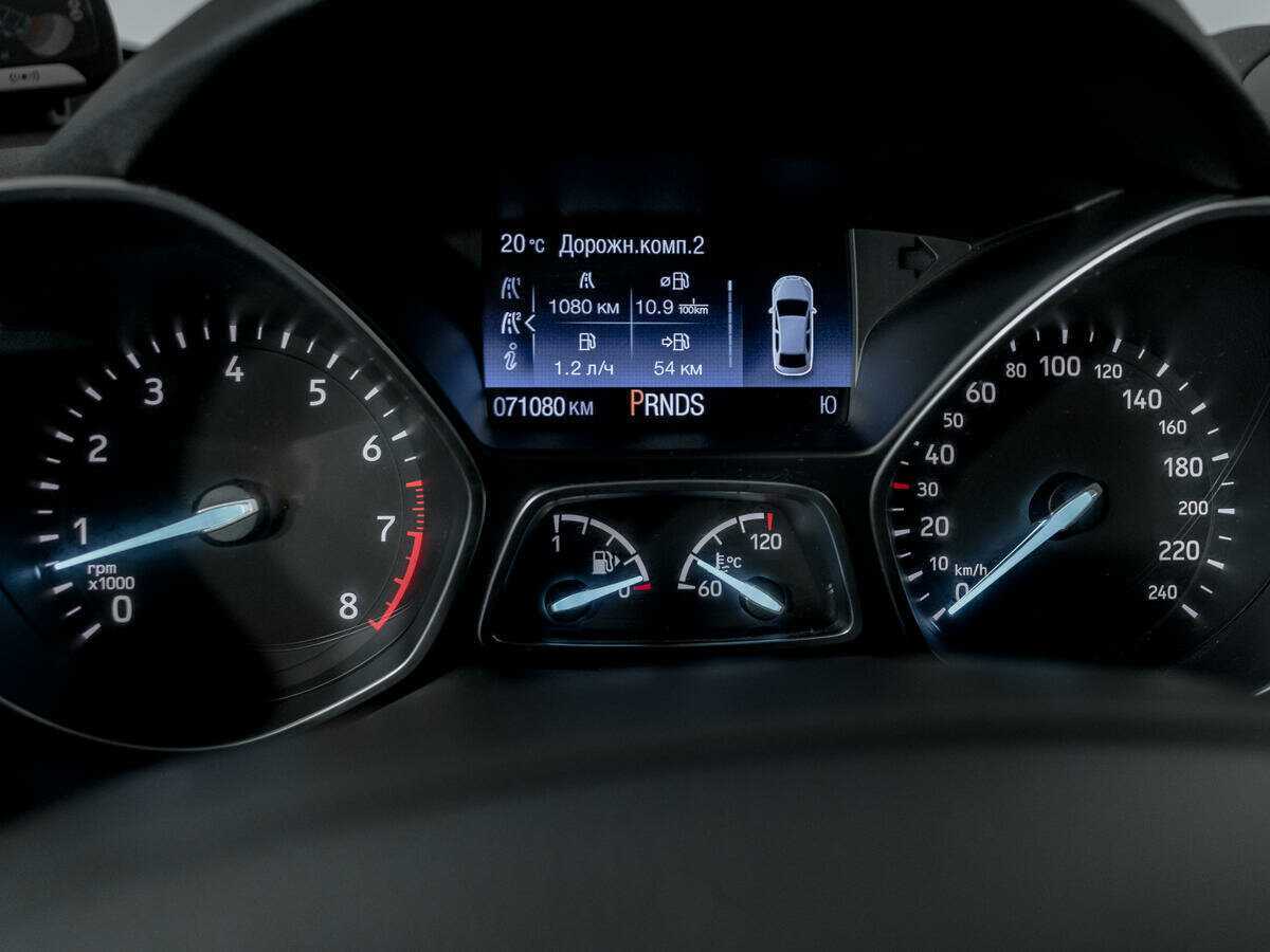 Купить Ford Kuga с пробегом. Фото: #10