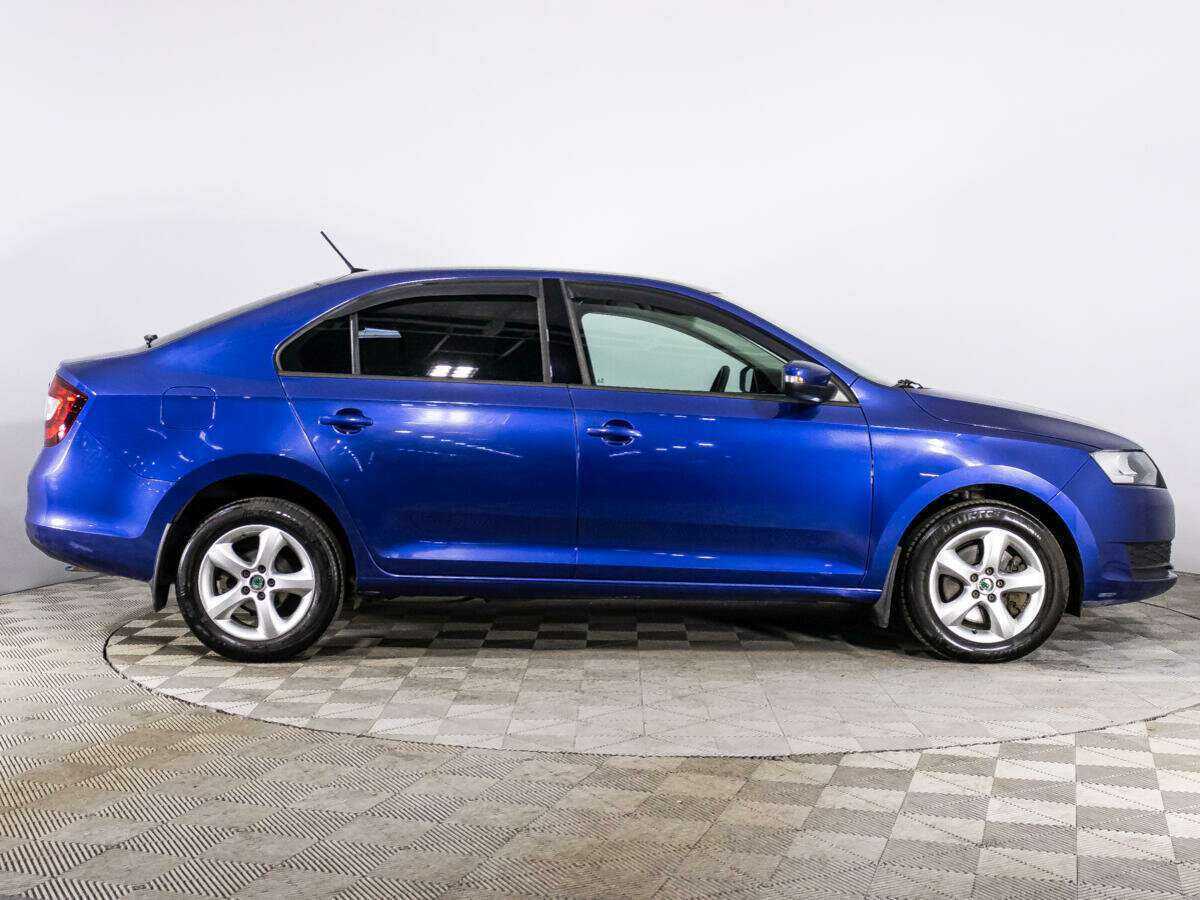 Купить Skoda Rapid с пробегом. Фото: #3