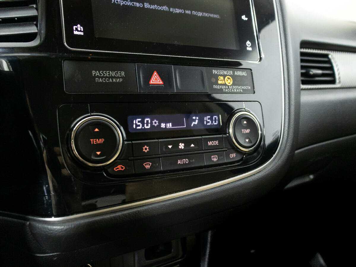 Купить Mitsubishi Outlander с пробегом. Фото: #15