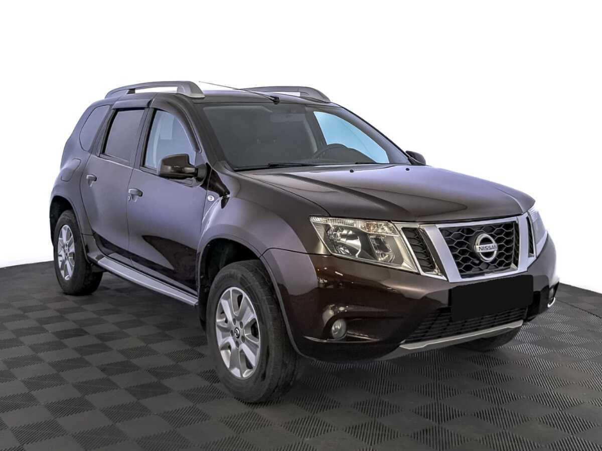Купить Nissan Terrano с пробегом. Фото: #2
