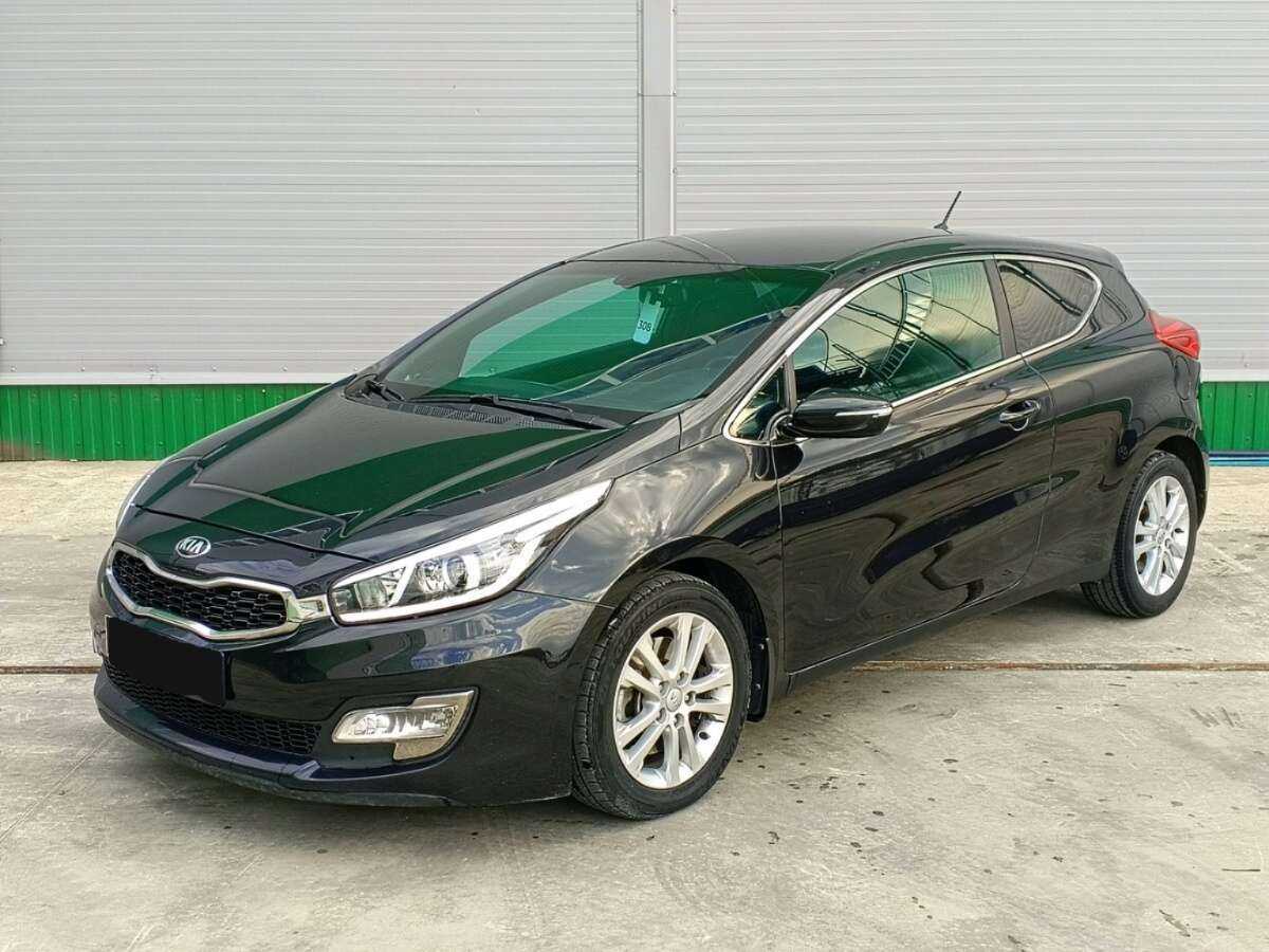 Купить Kia Ceed с пробегом. Фото: #0