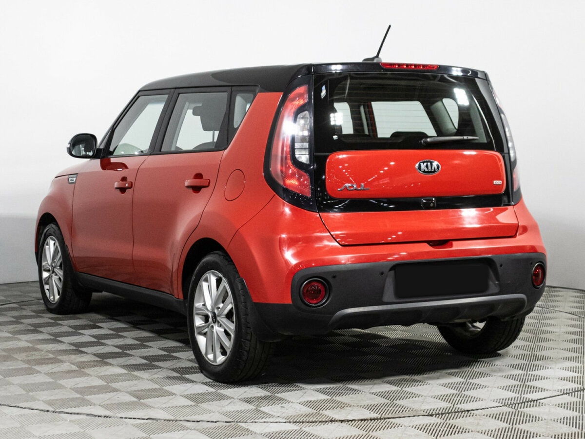 Купить Kia Soul с пробегом. Фото: #6
