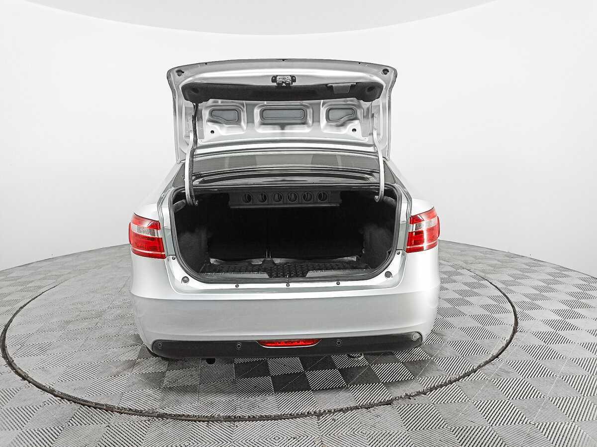 Купить Lada (ВАЗ) Vesta с пробегом. Фото: #9