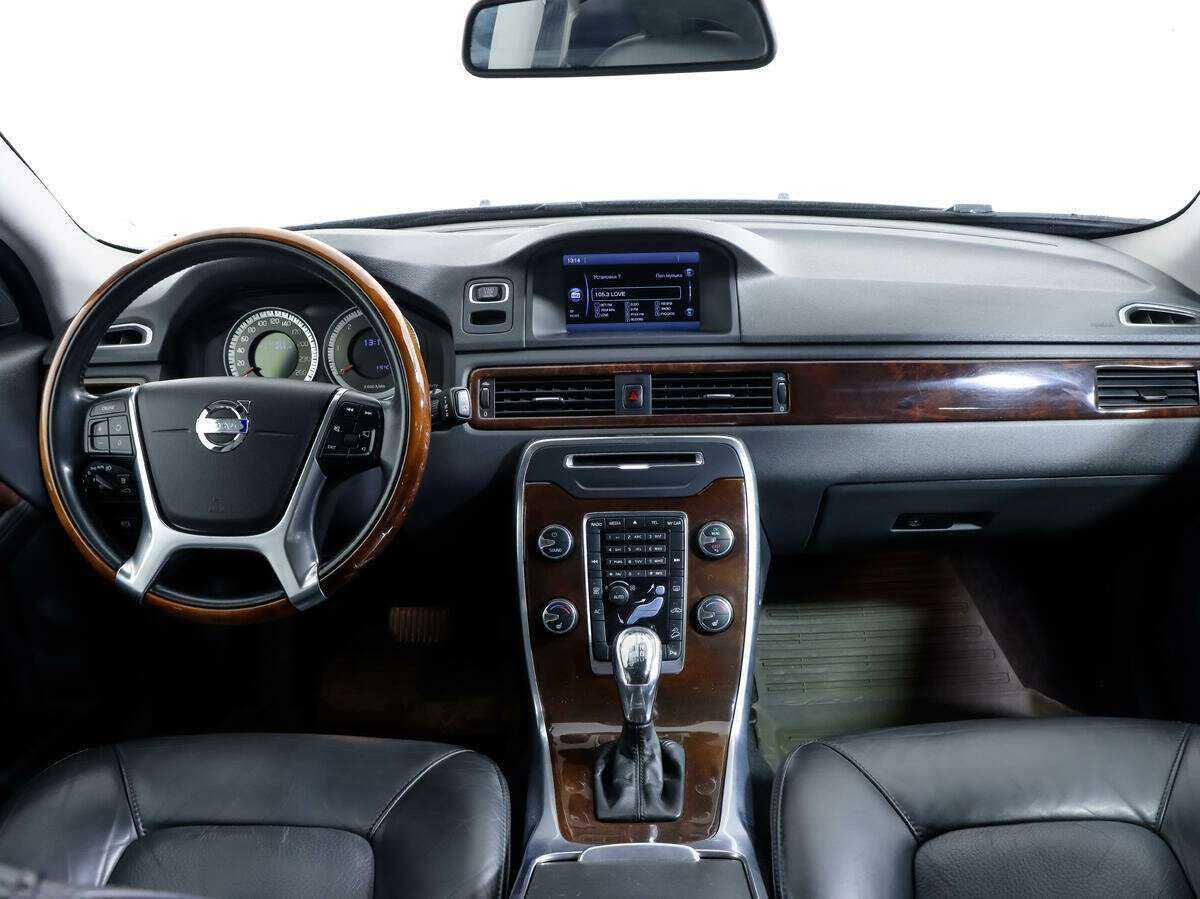Купить Volvo XC70 с пробегом. Фото: #7