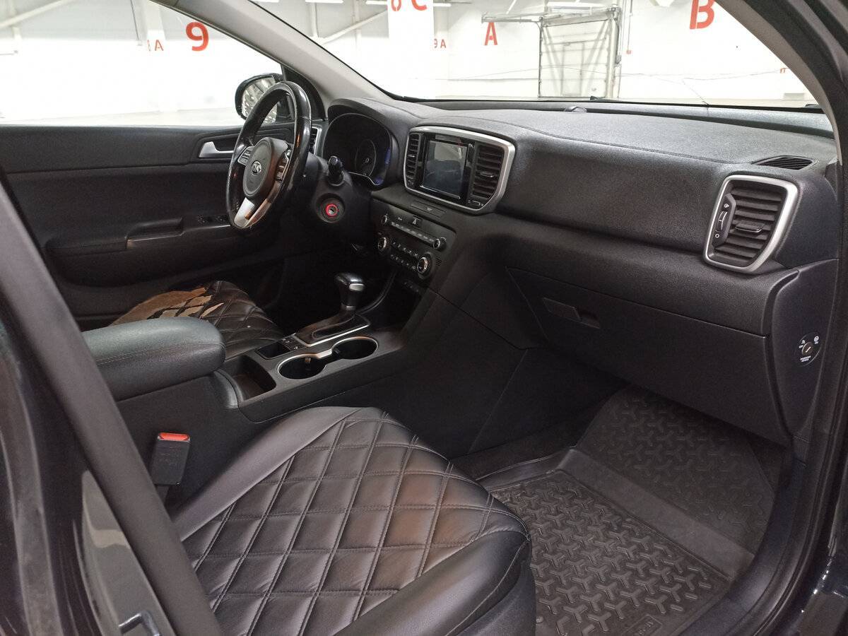 Купить Kia Sportage с пробегом. Фото: #10