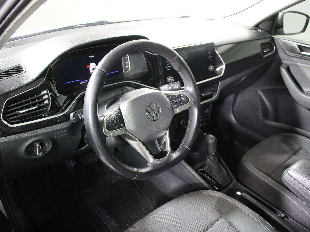 Купить Volkswagen Polo с пробегом. Фото: #11