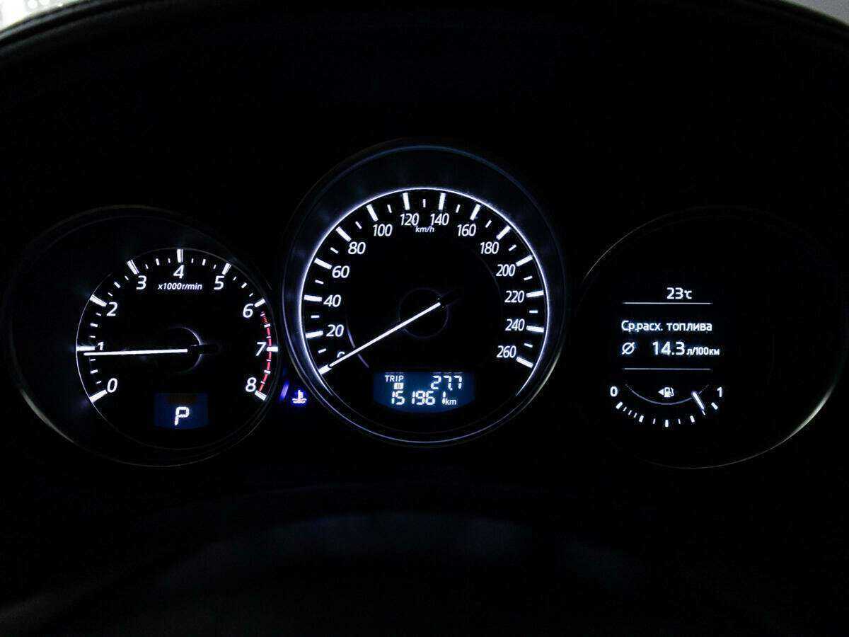 Купить Mazda 6 с пробегом. Фото: #11