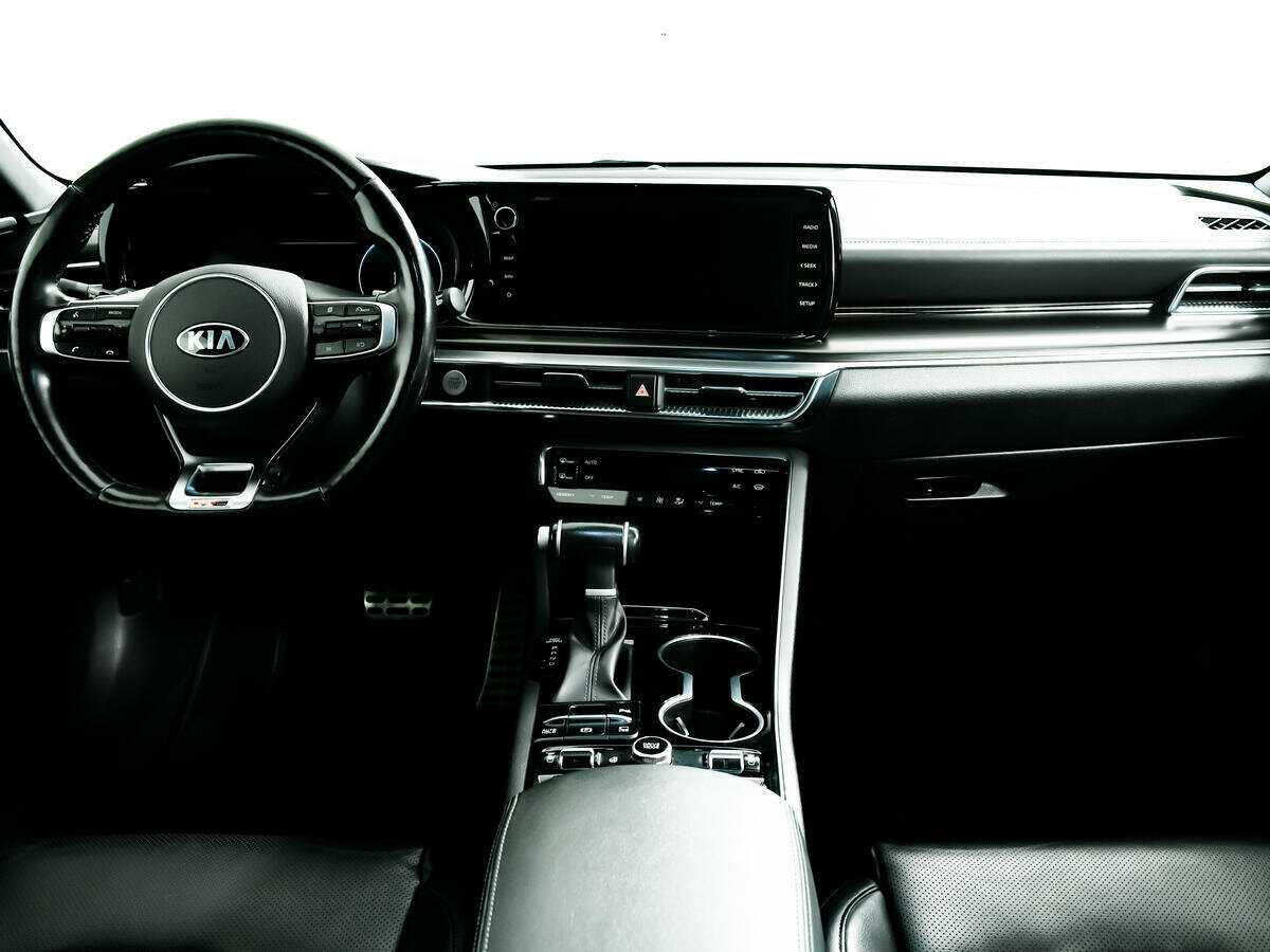 Купить Kia K5 с пробегом. Фото: #10