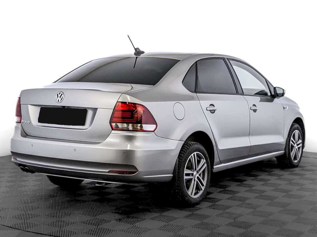 Купить Volkswagen Polo с пробегом. Фото: #4