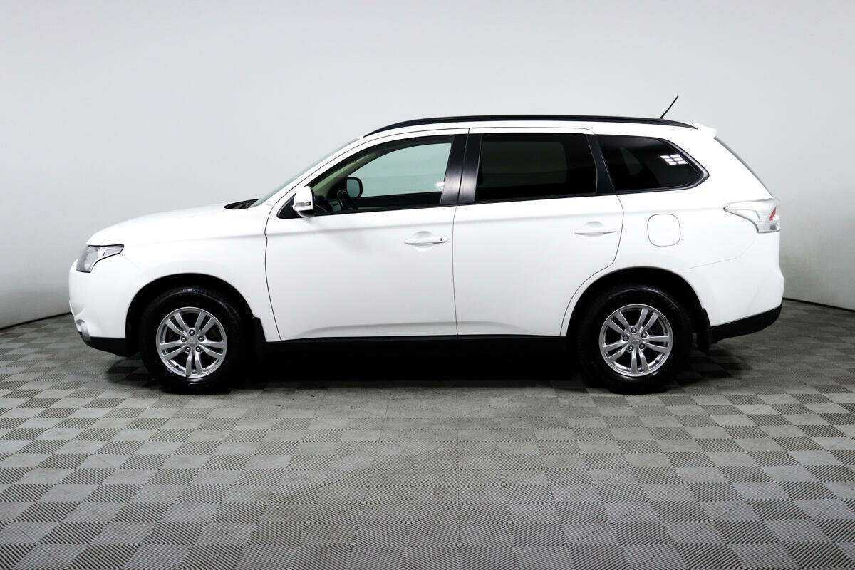 Купить Mitsubishi Outlander с пробегом. Фото: #7