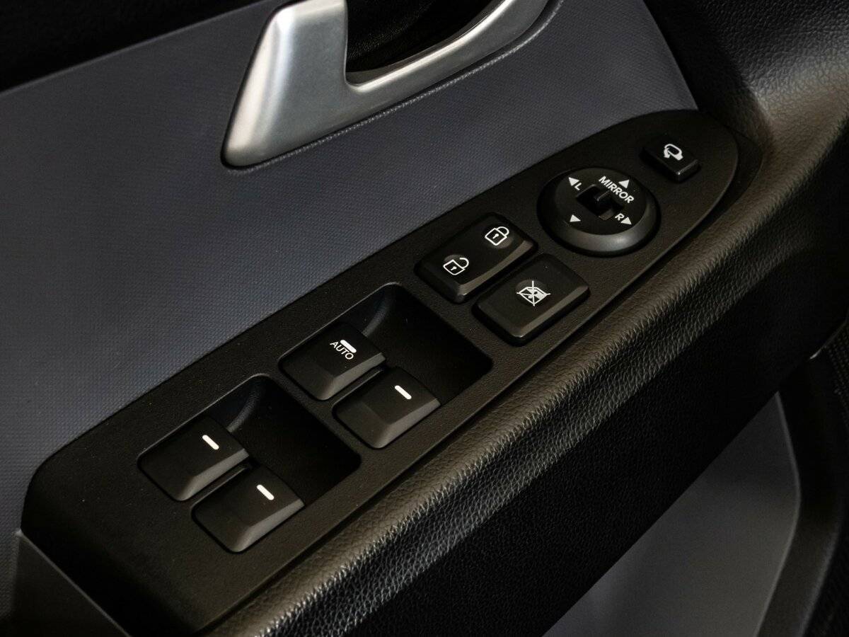 Купить Kia Sportage с пробегом. Фото: #18