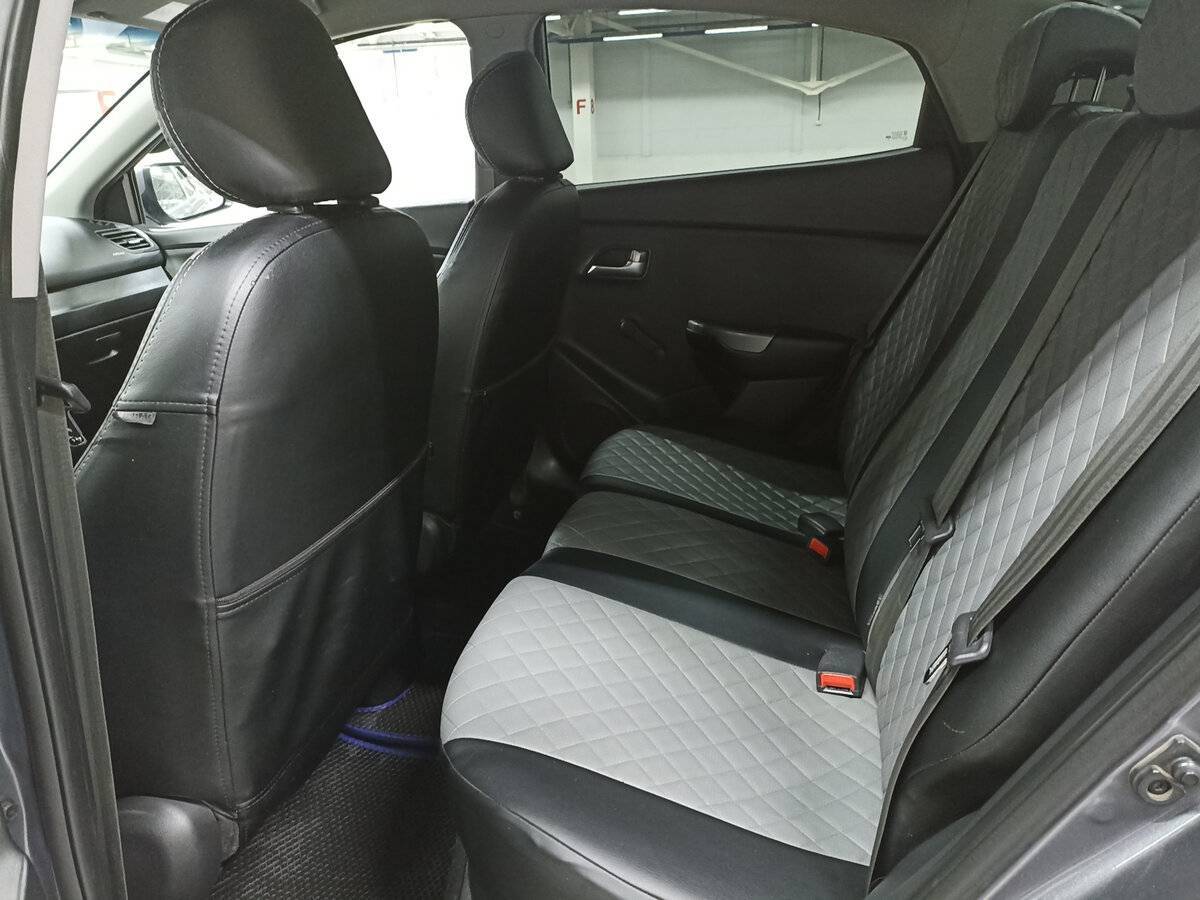 Купить Kia Rio с пробегом. Фото: #11