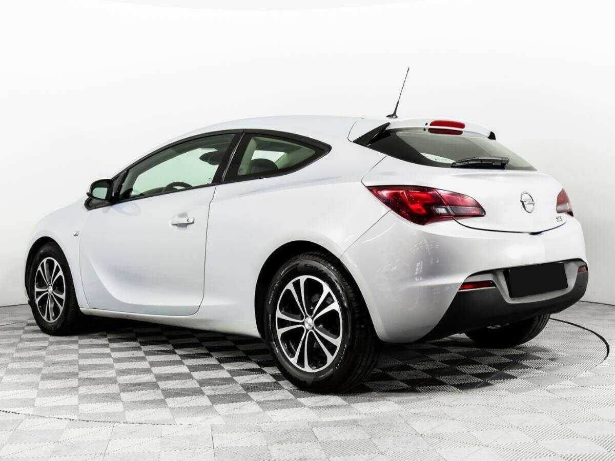 Купить Opel Astra с пробегом. Фото: #6