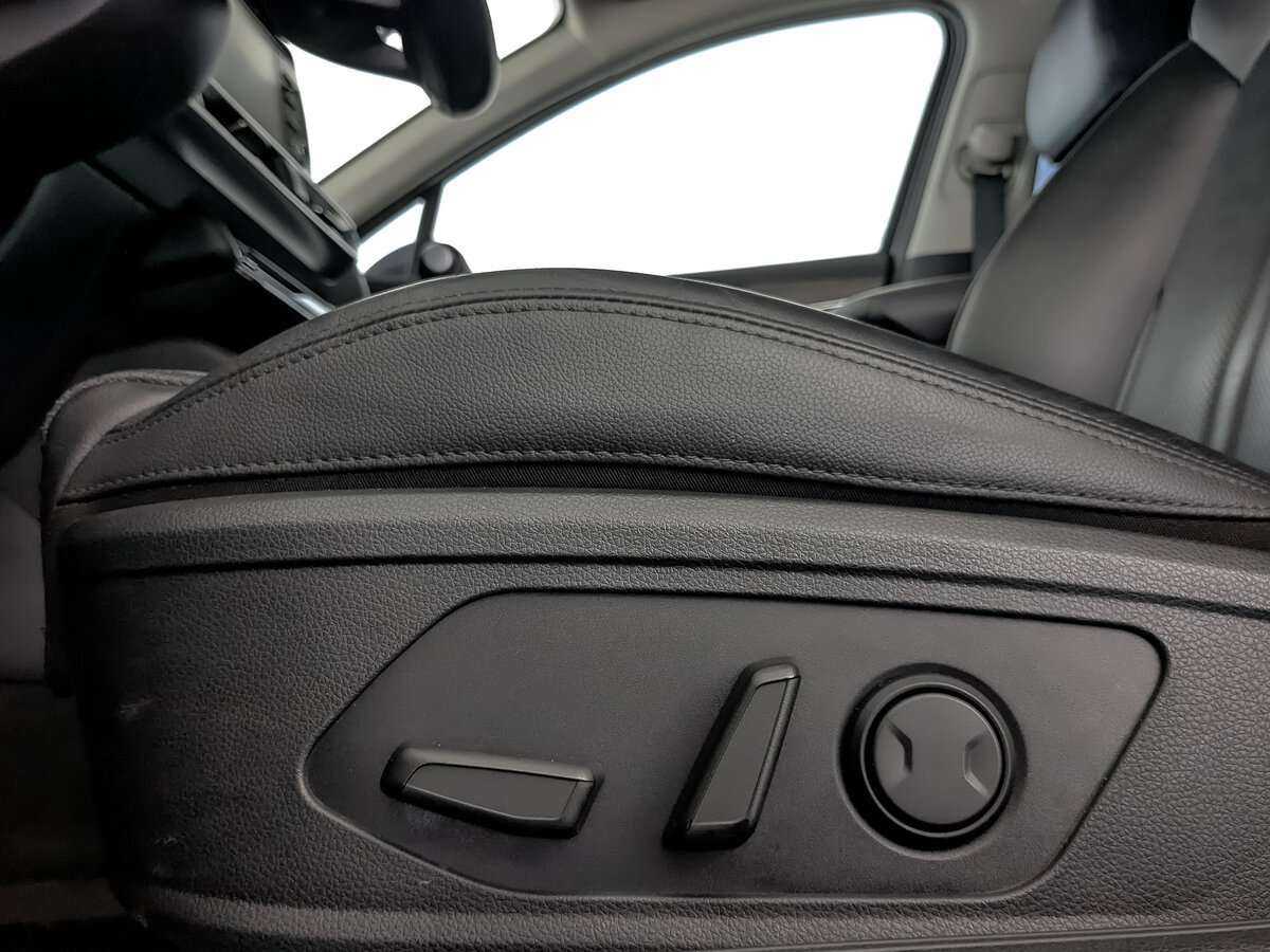 Купить Kia K5 с пробегом. Фото: #21