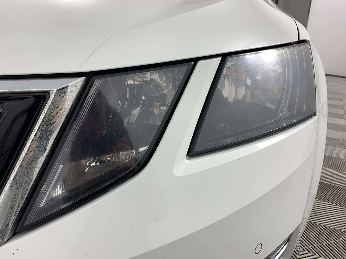 Купить Skoda Octavia с пробегом. Фото: #18