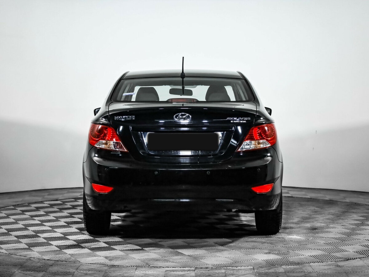 Купить Hyundai Solaris с пробегом. Фото: #5