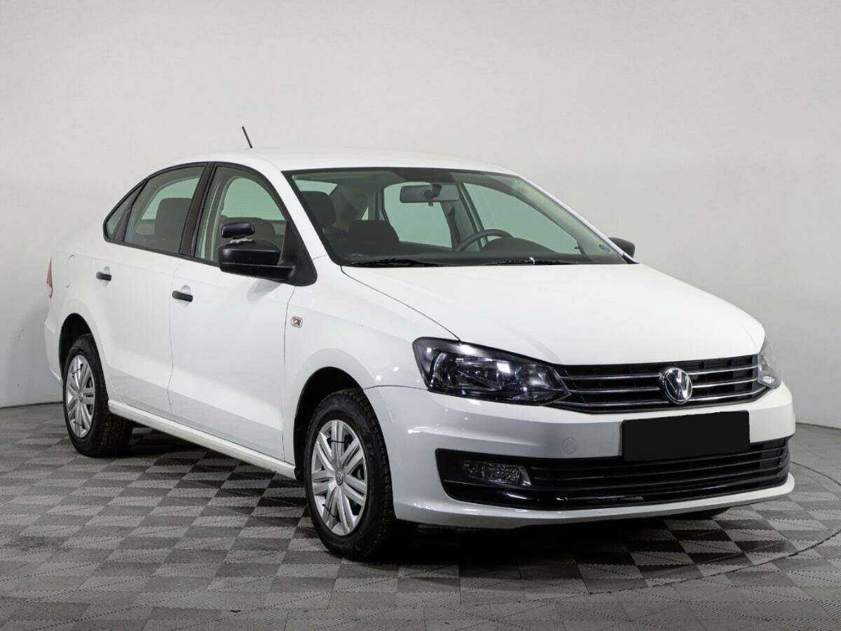 Купить Volkswagen Polo с пробегом. Фото: #2