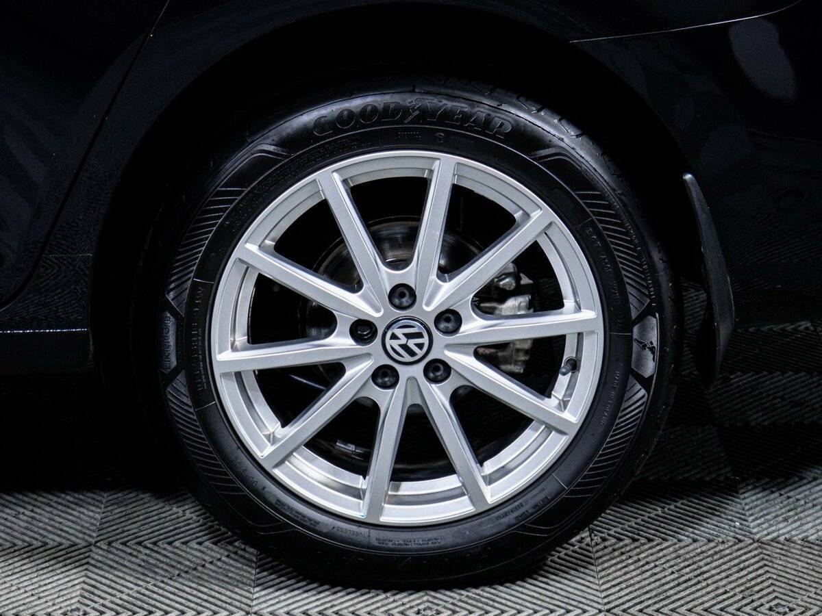 Купить Volkswagen Polo с пробегом. Фото: #13