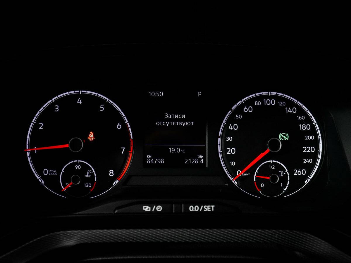 Купить Volkswagen Polo с пробегом. Фото: #8