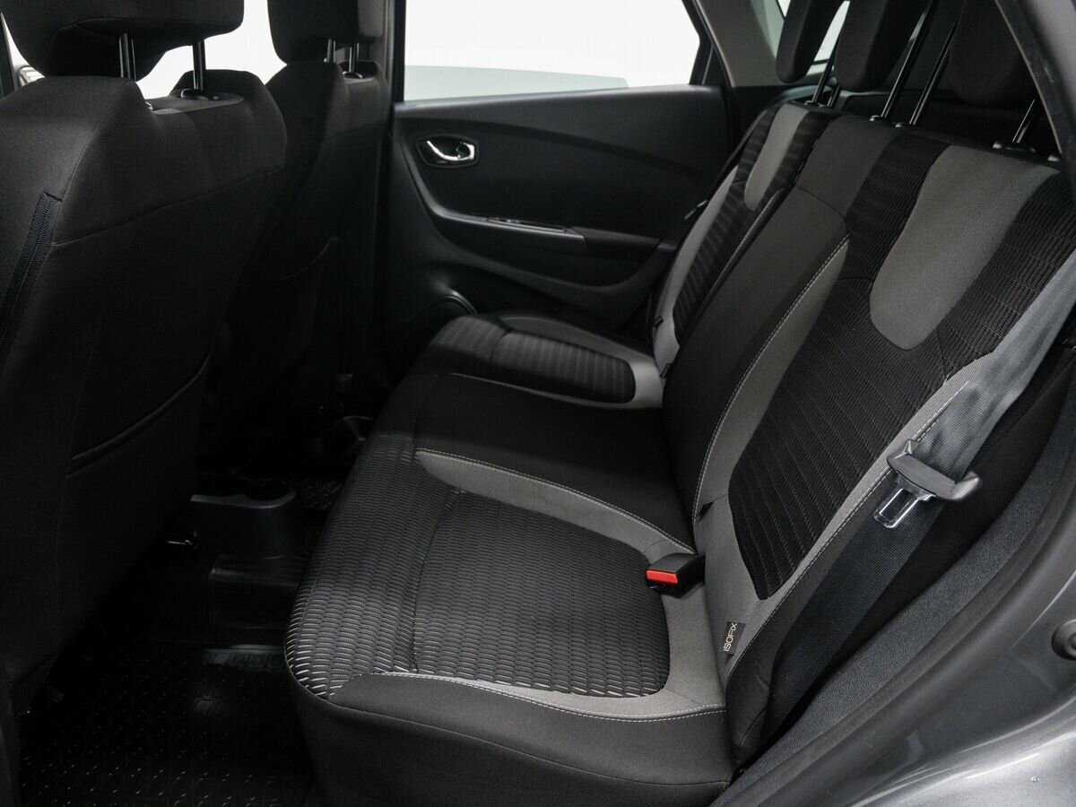 Купить Renault Kaptur с пробегом. Фото: #11