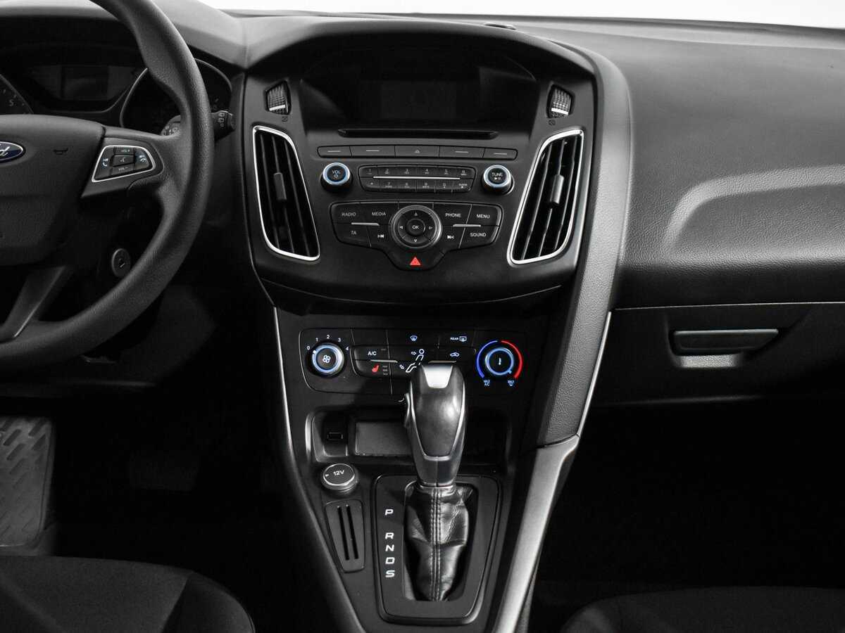 Купить Ford Focus с пробегом. Фото: #13