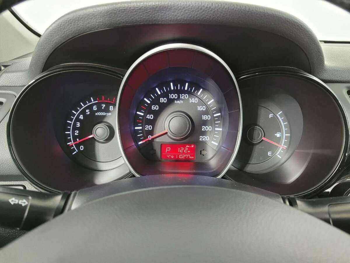 Купить Kia Rio с пробегом. Фото: #10