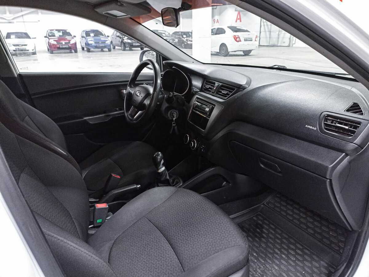 Купить Kia Rio с пробегом. Фото: #10