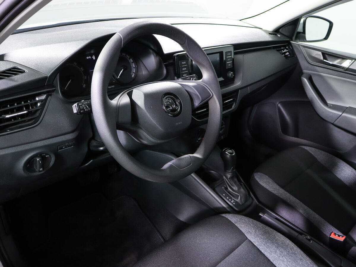 Купить Skoda Rapid с пробегом. Фото: #13