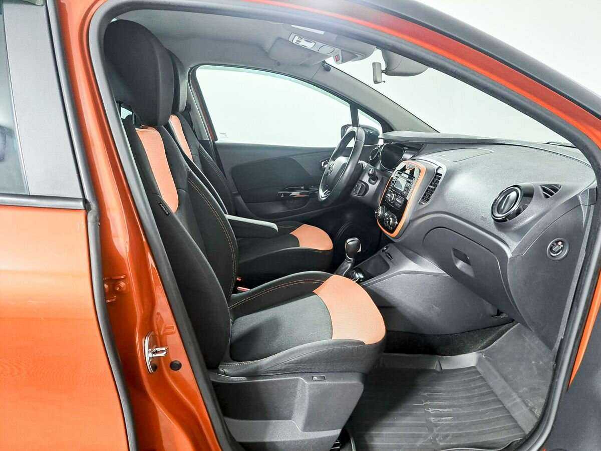 Купить Renault Kaptur с пробегом. Фото: #8