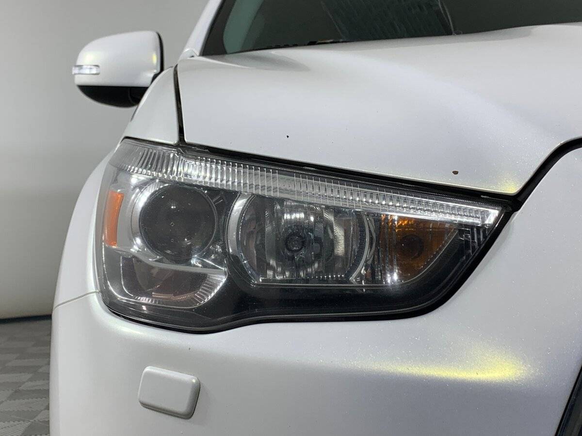 Купить Mitsubishi ASX с пробегом. Фото: #9