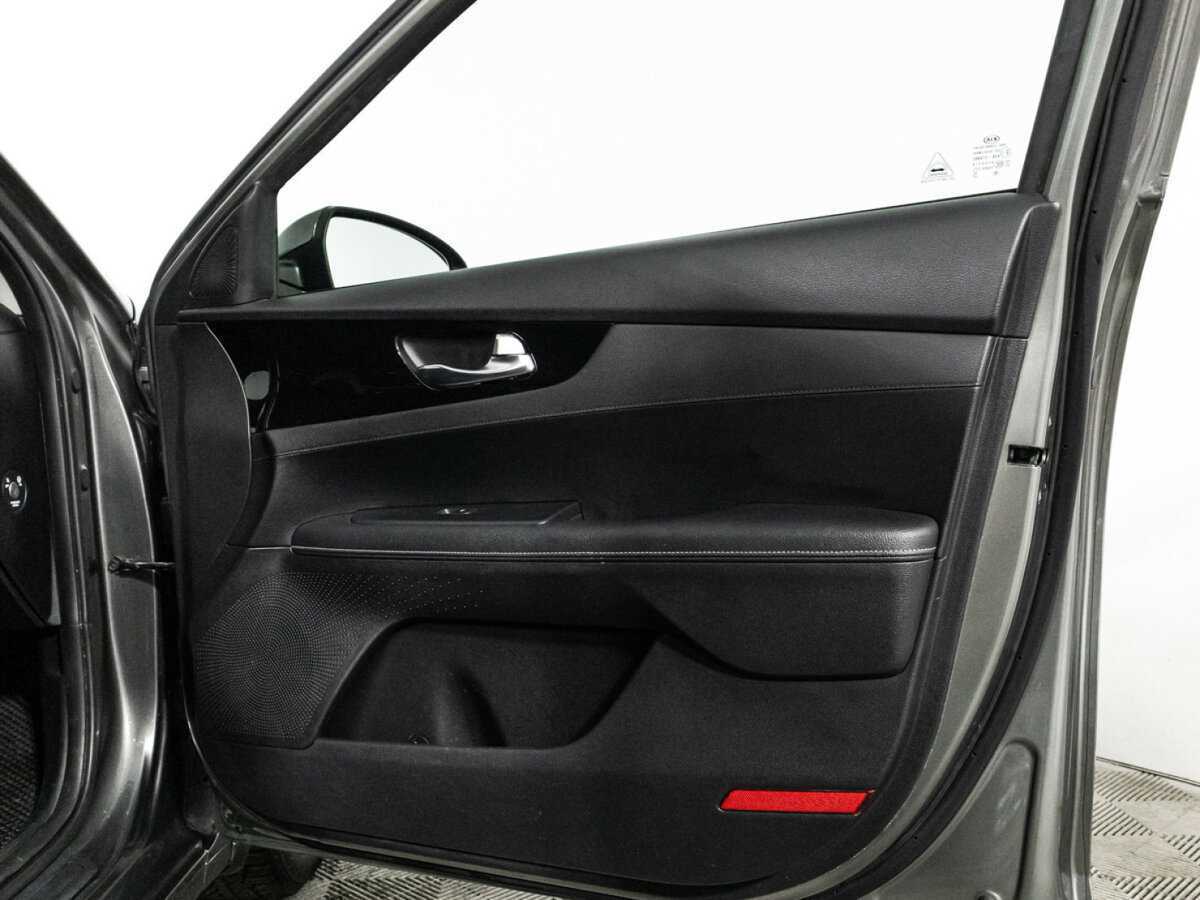 Купить Kia Cerato с пробегом. Фото: #27