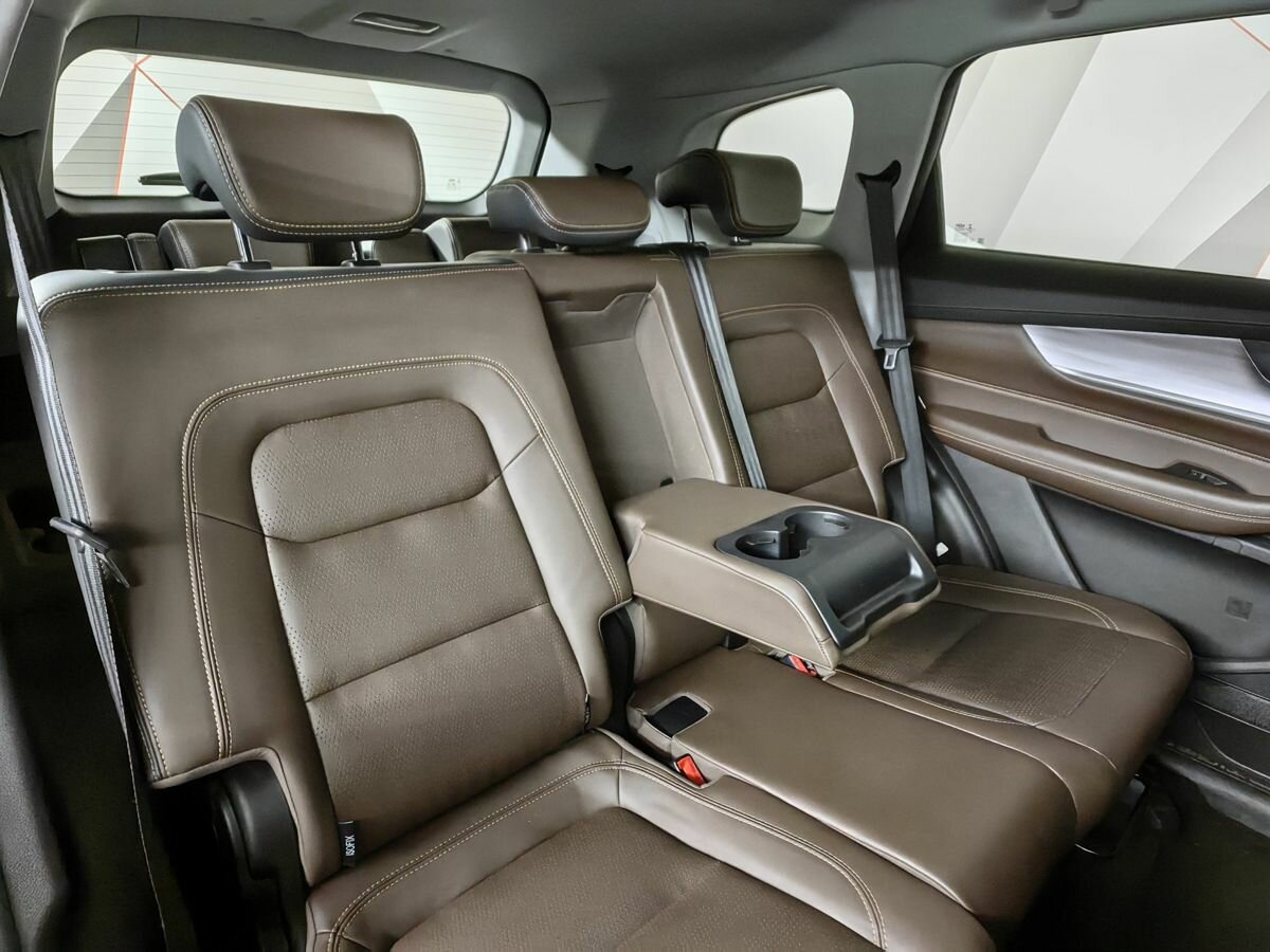 Купить Chery Tiggo 8 Pro с пробегом. Фото: #11