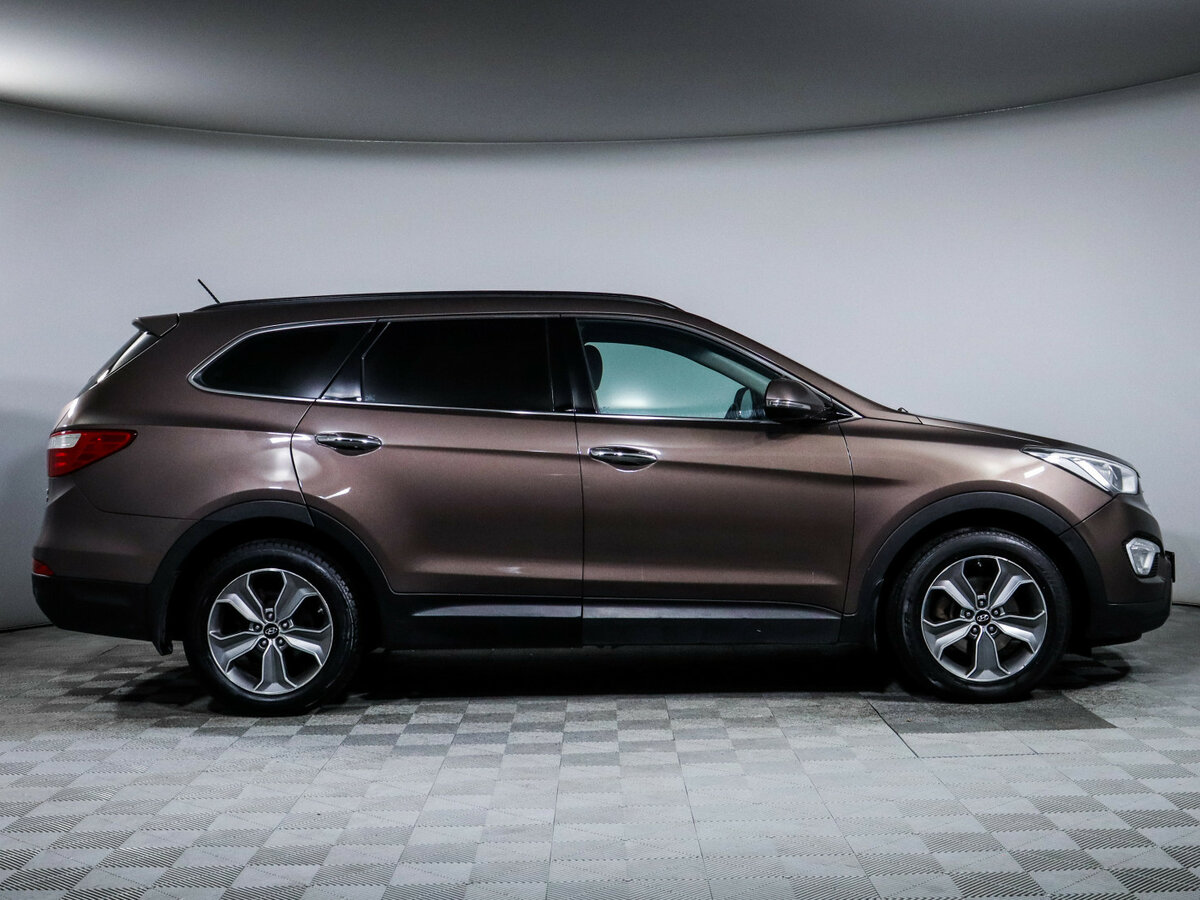 Купить Hyundai Santa Fe с пробегом. Фото: #3