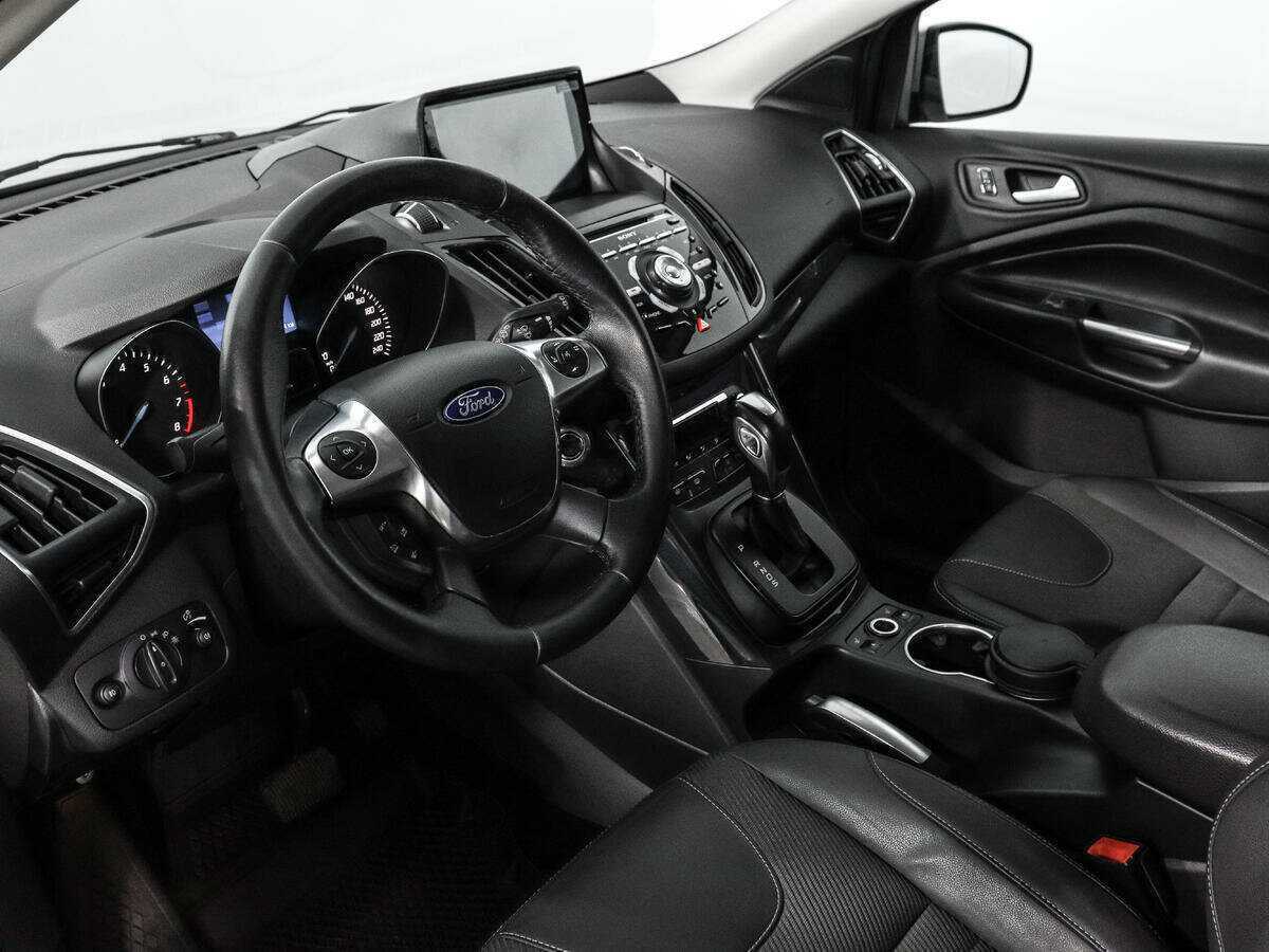 Купить Ford Kuga с пробегом. Фото: #8