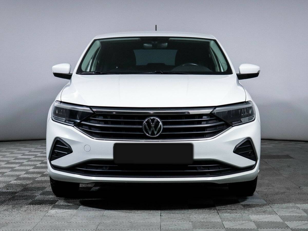 Купить Volkswagen Polo с пробегом. Фото: #1