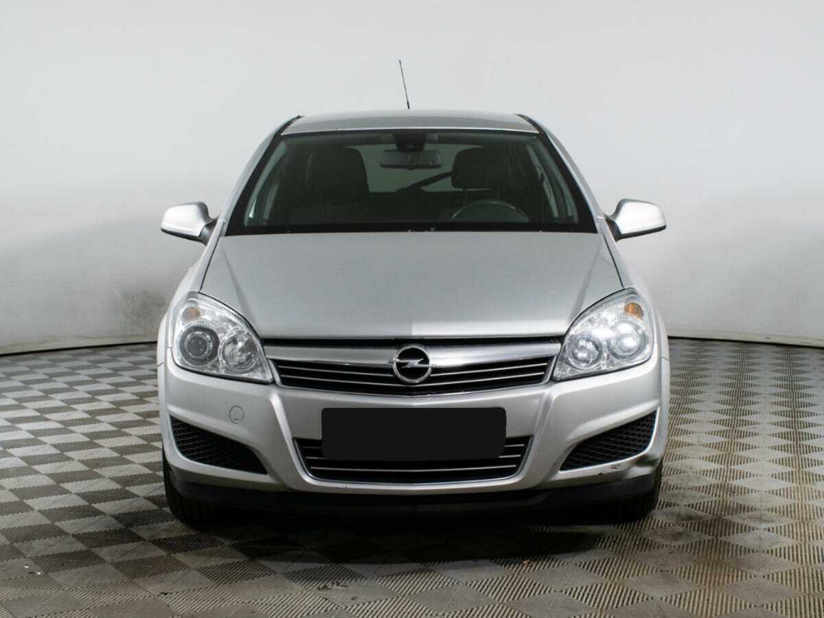 Купить Opel Astra с пробегом. Фото: #1