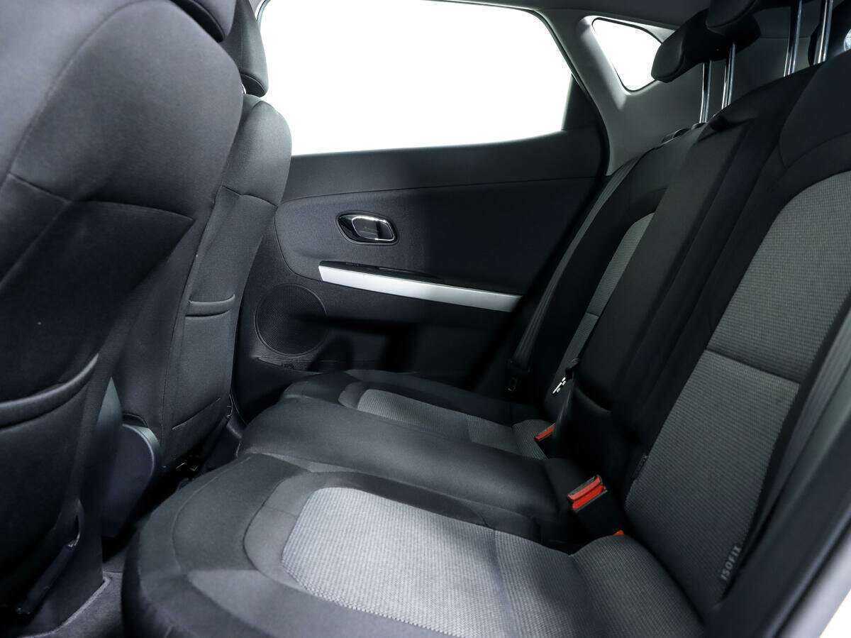 Купить Kia Ceed с пробегом. Фото: #10