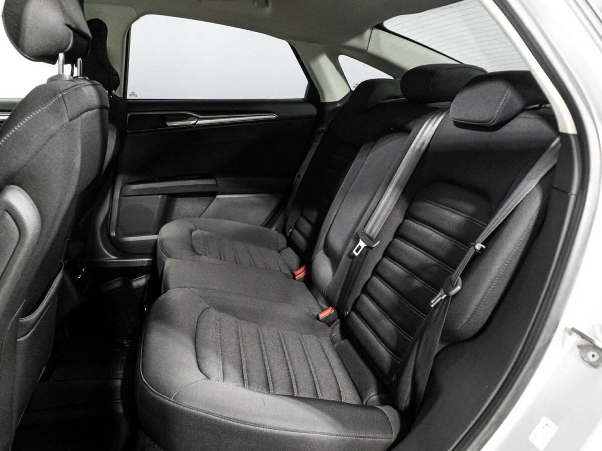 Купить Ford Mondeo с пробегом. Фото: #9